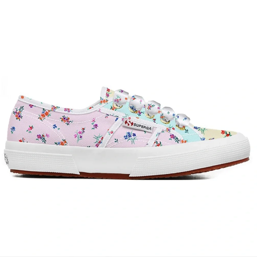 NIB -Flower Print Mix Sneakers - Picture 4 of 4